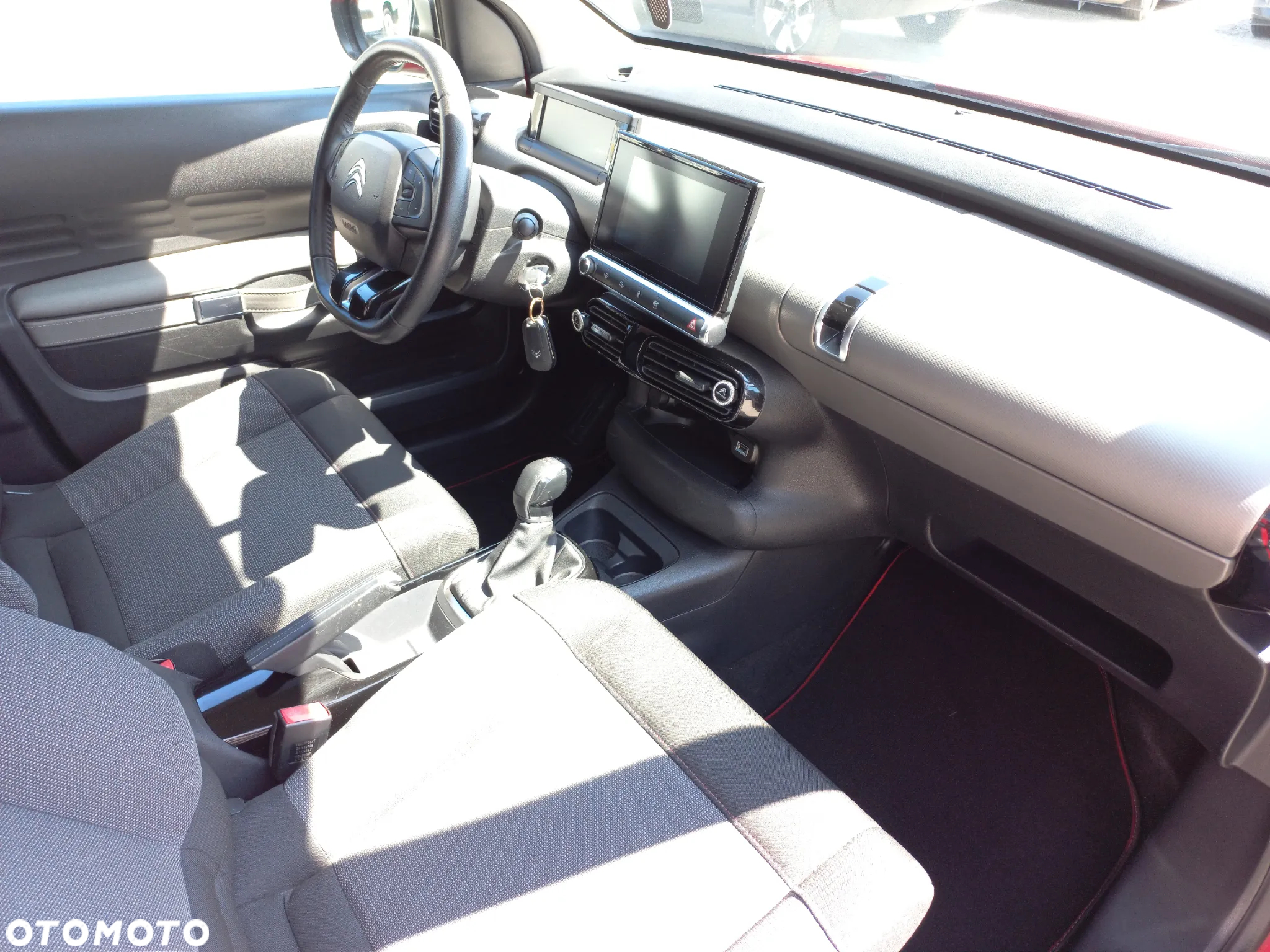 Citroën C4 Cactus 1.2 PureTech Feel S&S - 12