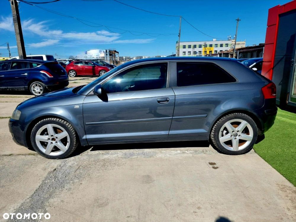 Audi A3 3-drzwiowe - 8
