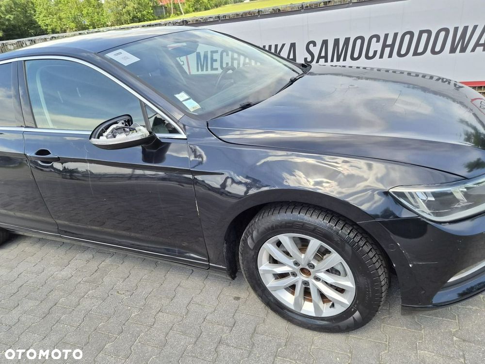 Volkswagen Passat - 26