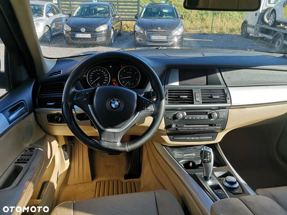 BMW X5 xDrive30d - 26