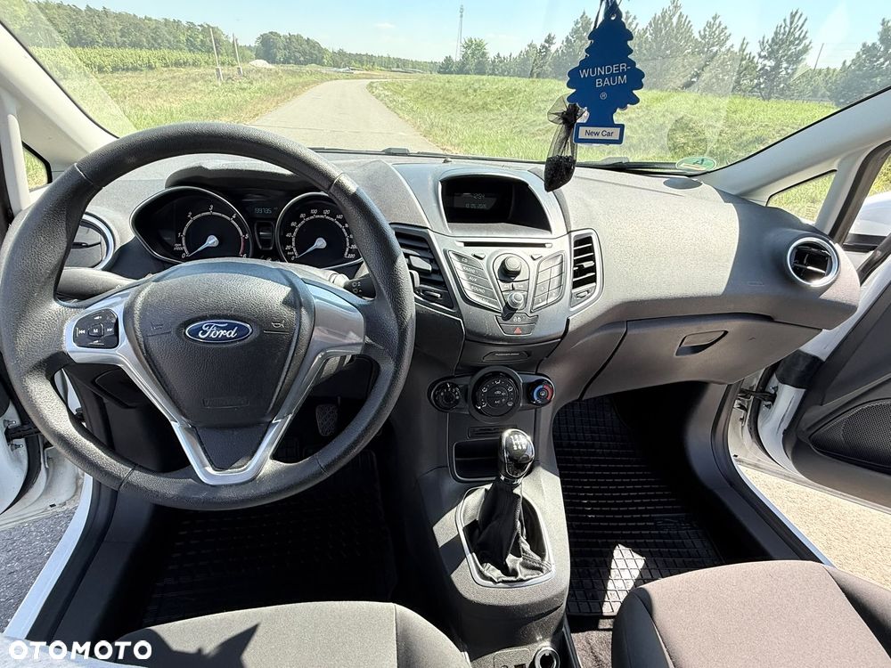 Ford Fiesta 1.5 TDCi Ambiente - 8