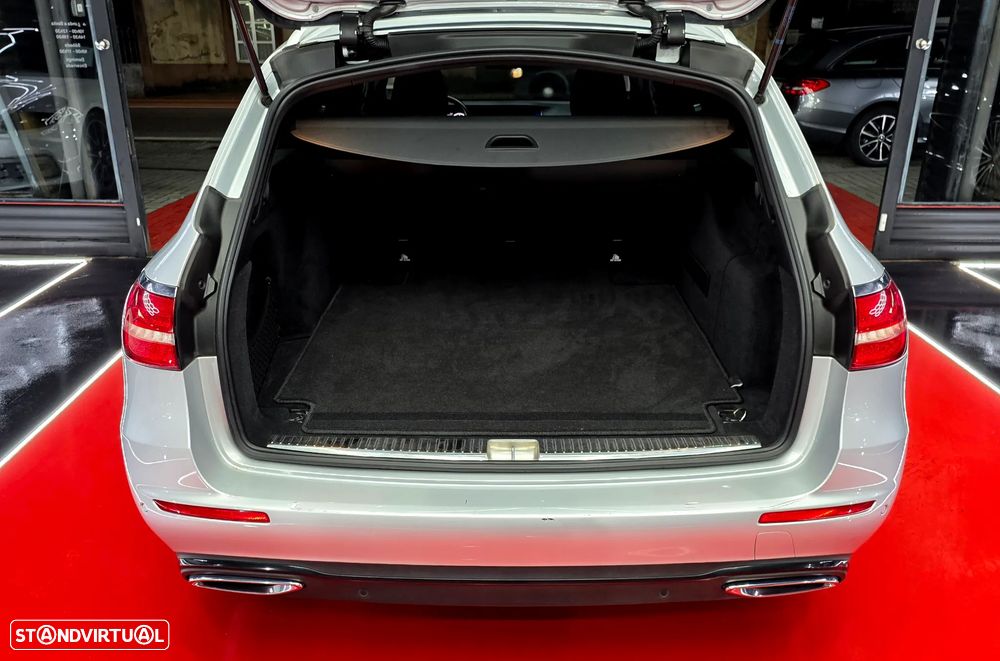 Mercedes-Benz E 220 d Avantgarde+ - 11