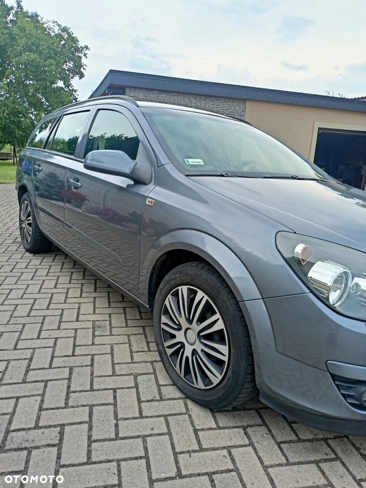 Opel Astra - 4