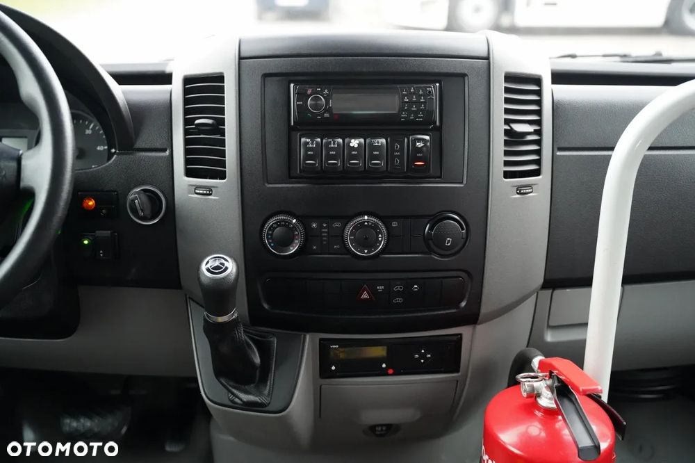 Mercedes-Benz SPRINTER 519 CDI / KLIMA / SPROWADZONY / - 23