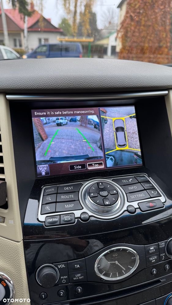 Infiniti FX FX30d S - 15