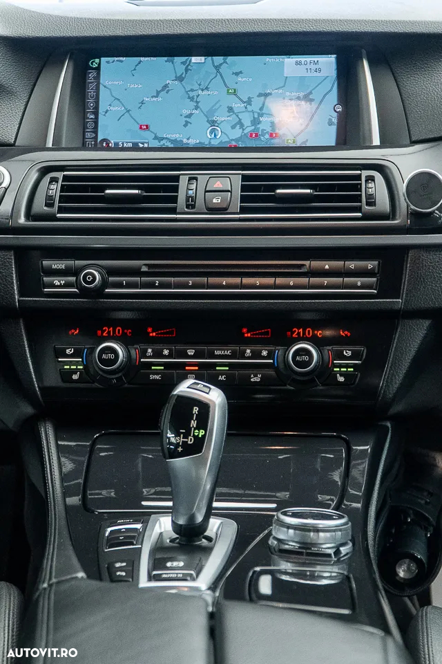 BMW Seria 5 525d xDrive Aut. Luxury Line - 5