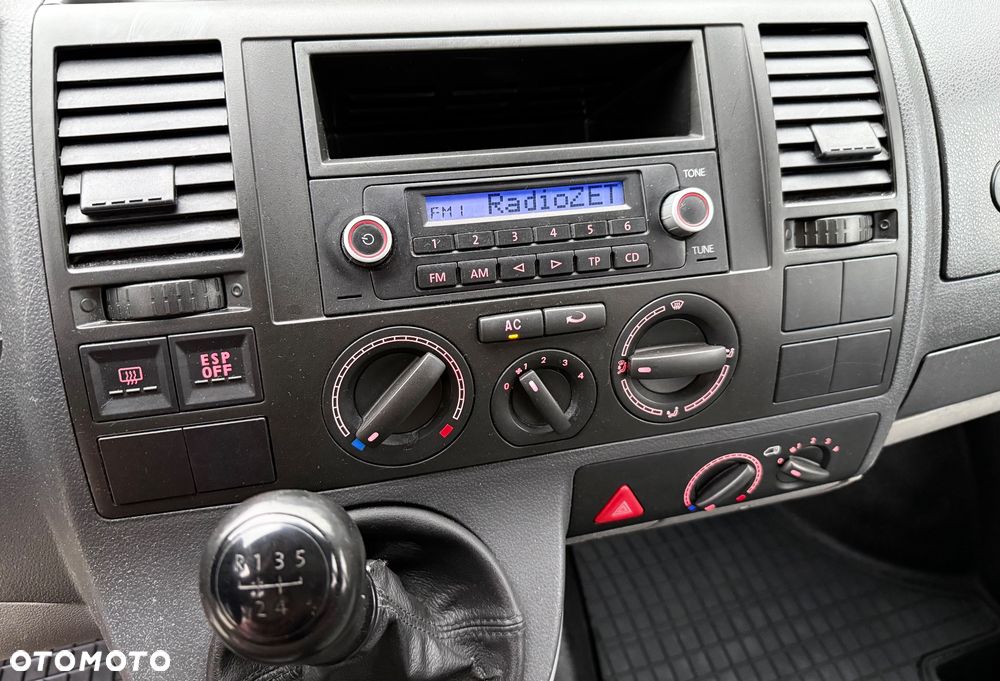 Volkswagen Transporter - 25