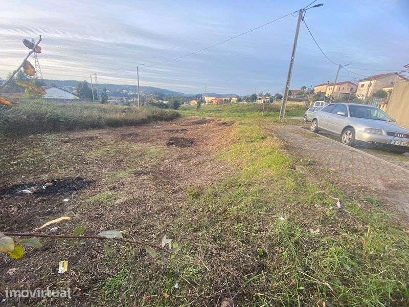 Vende- se terreno - Grande imagem: 3/6