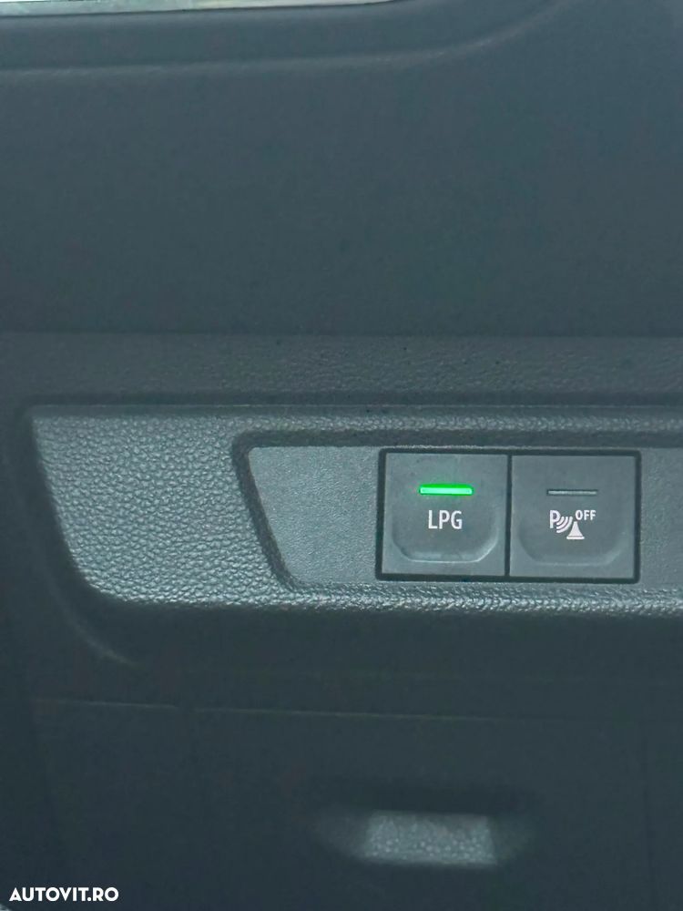 Dacia Sandero ECO-G 100 MT6 Comfort - 15