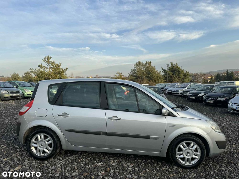 Renault Scenic 1.6 16V Privilege - 4