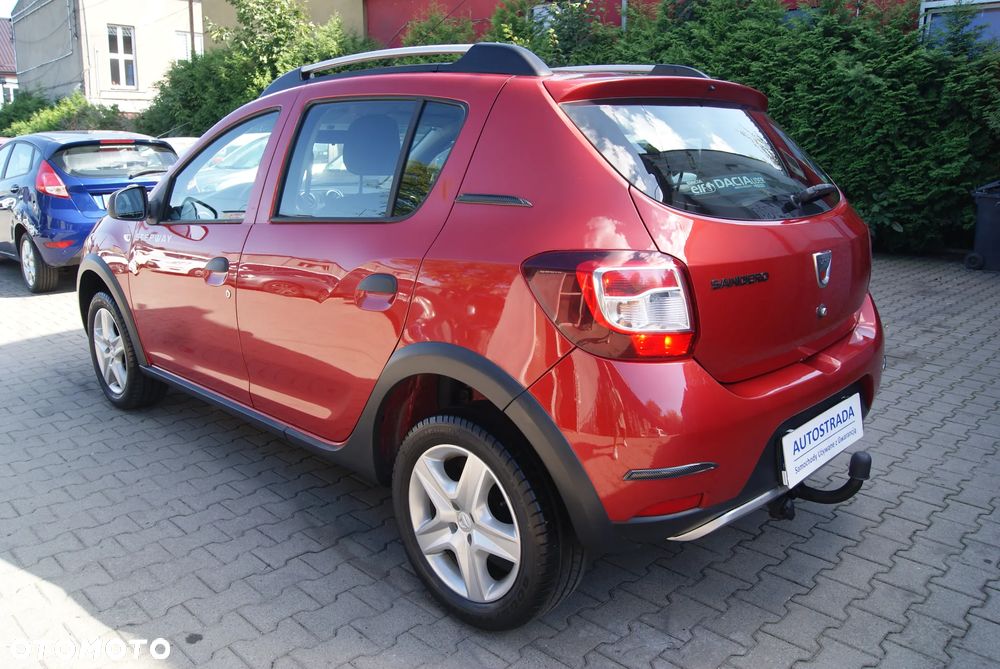 Dacia Sandero Stepway 0.9 TCe Laureate - 3