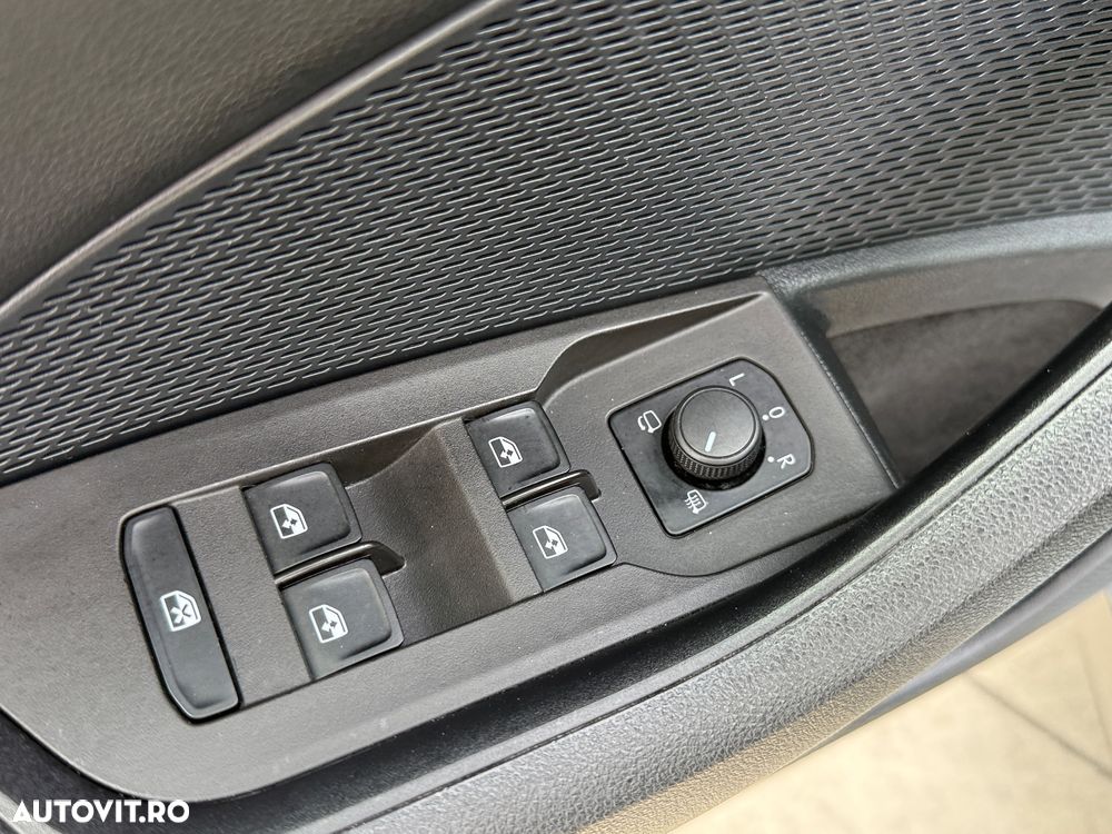 Skoda Octavia 2.0 TDI DSG Tour - 13