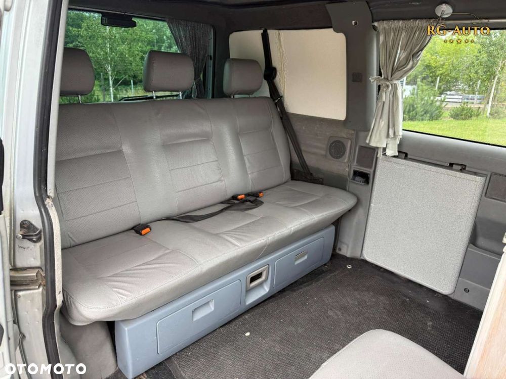 Volkswagen Transporter - 21