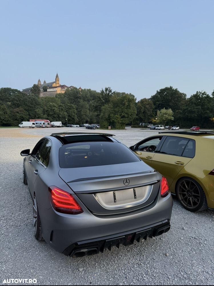 Mercedes-Benz C 43 AMG - 16
