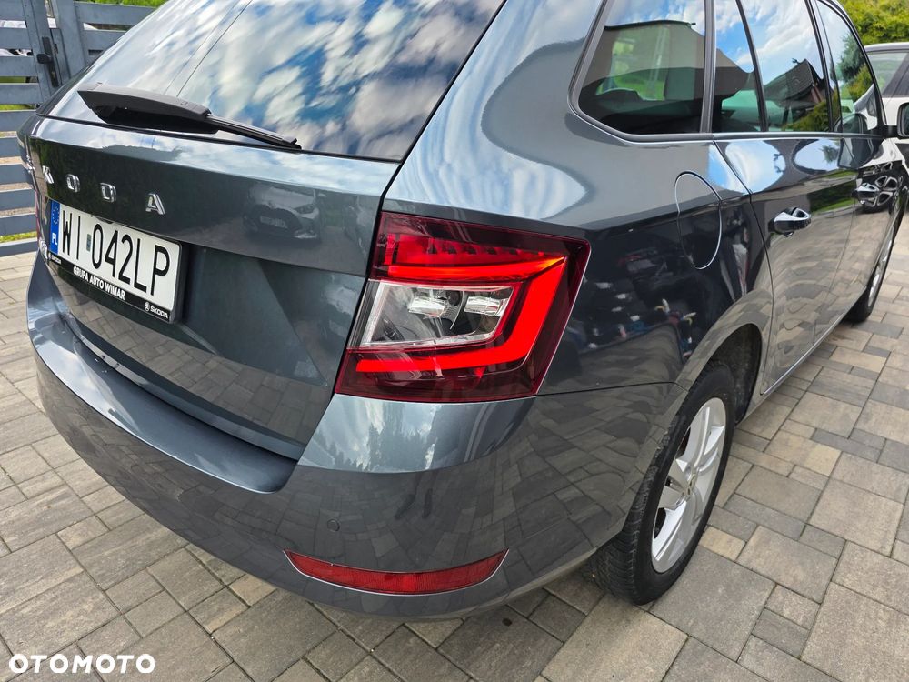 Skoda Fabia 1.0 TSI Ambition Plus - 8