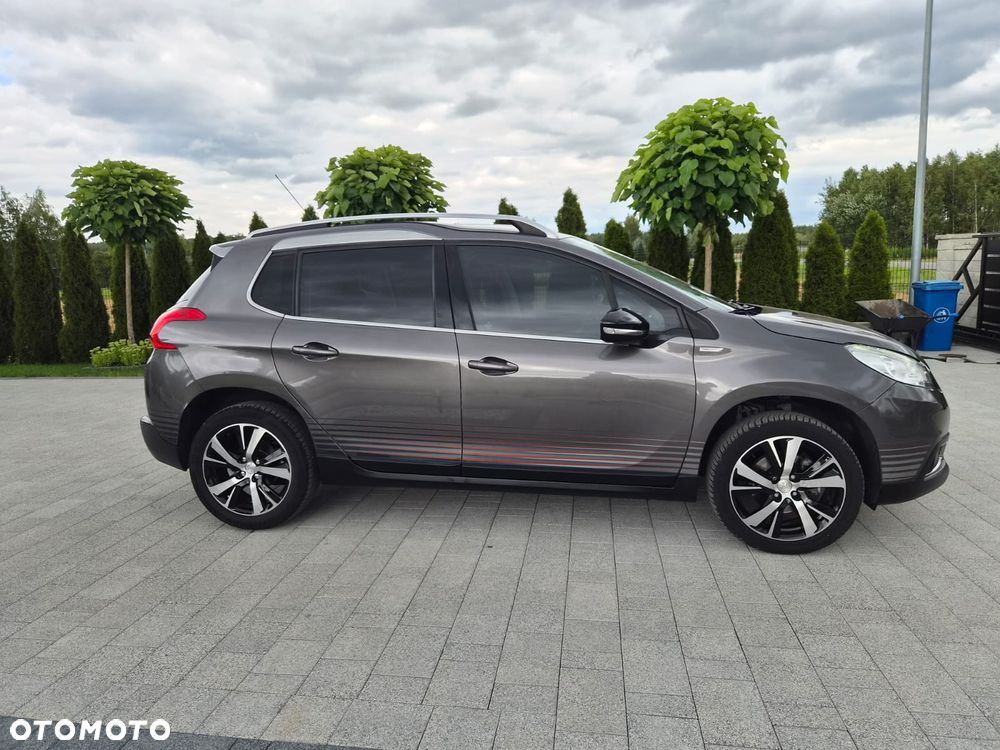 Peugeot 2008 - 6
