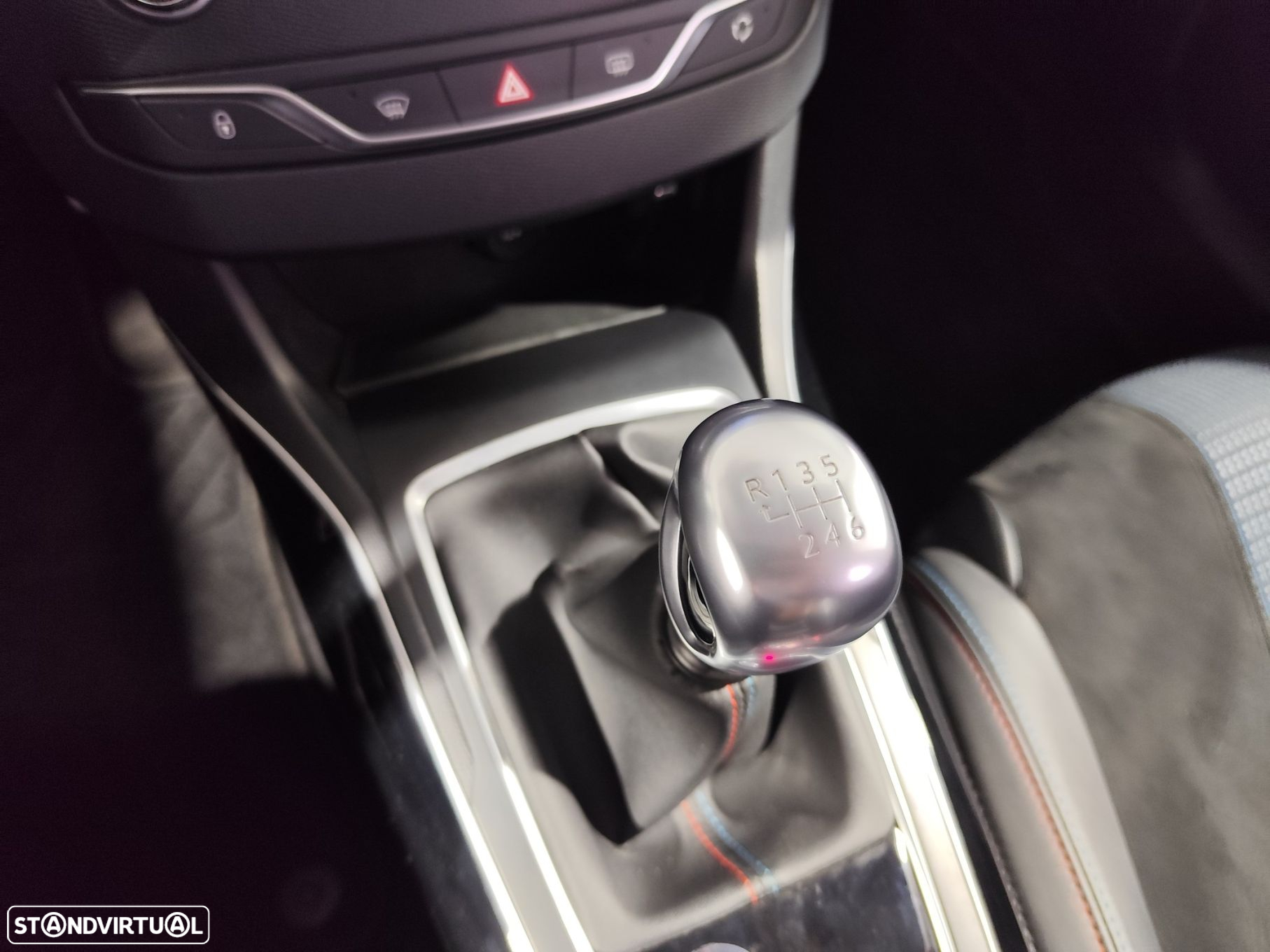 Peugeot 308 1.2 PureTech GT Pack - 30