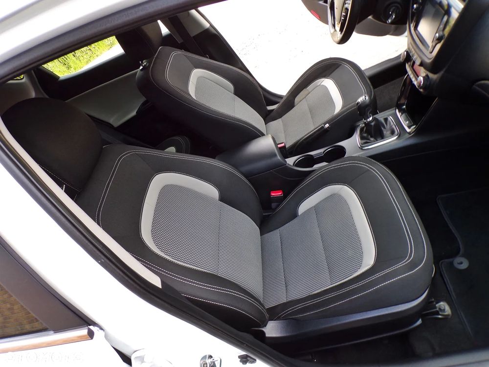 Kia Ceed 1.6 CRDi L - 26