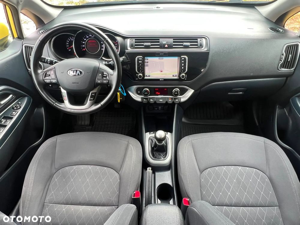 Kia Rio 1.2 Dream Team Edition - 22
