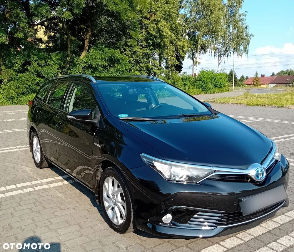 Toyota Auris Hybrid 135 Prestige - 7