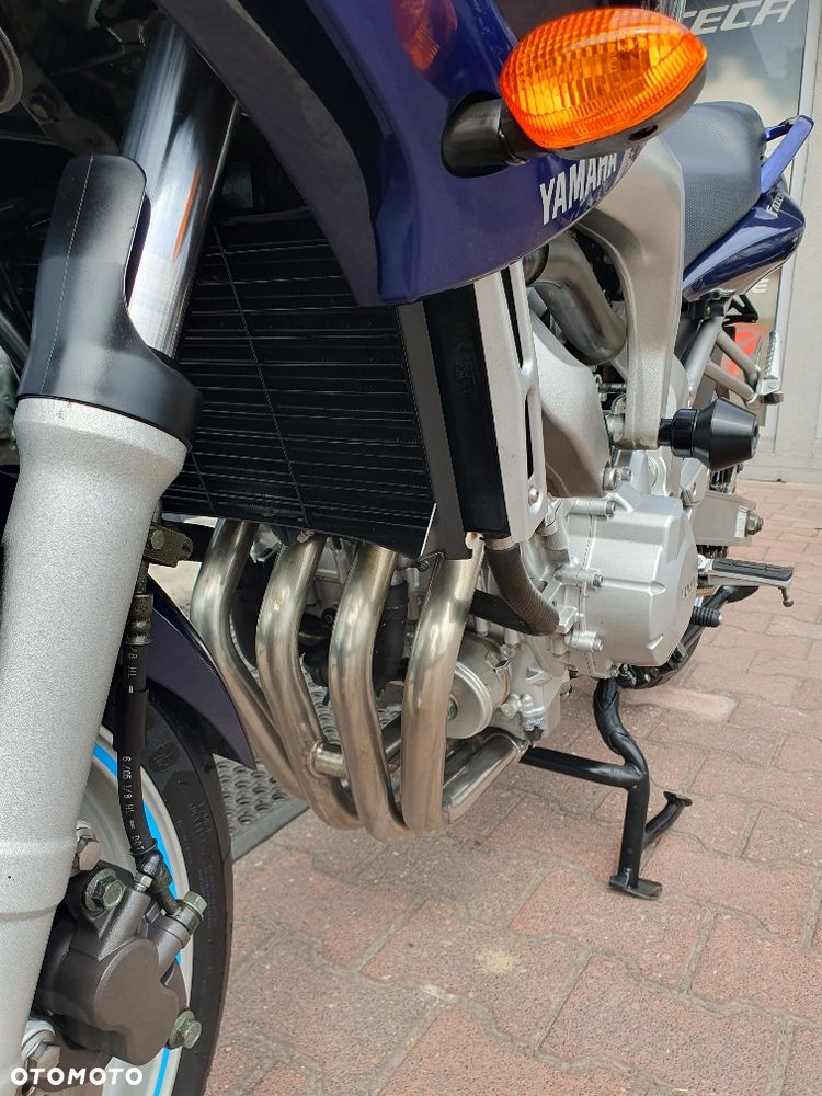 Yamaha FZ6 - 5