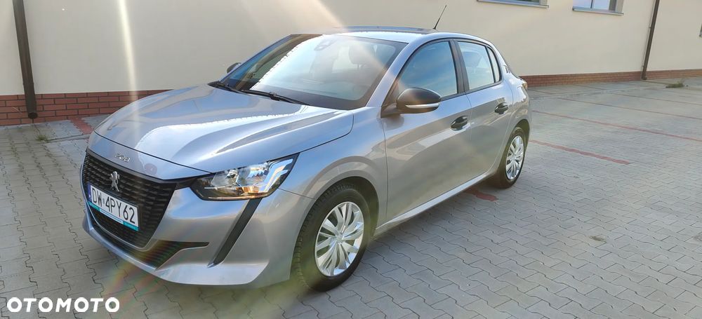 Peugeot 208 - 5