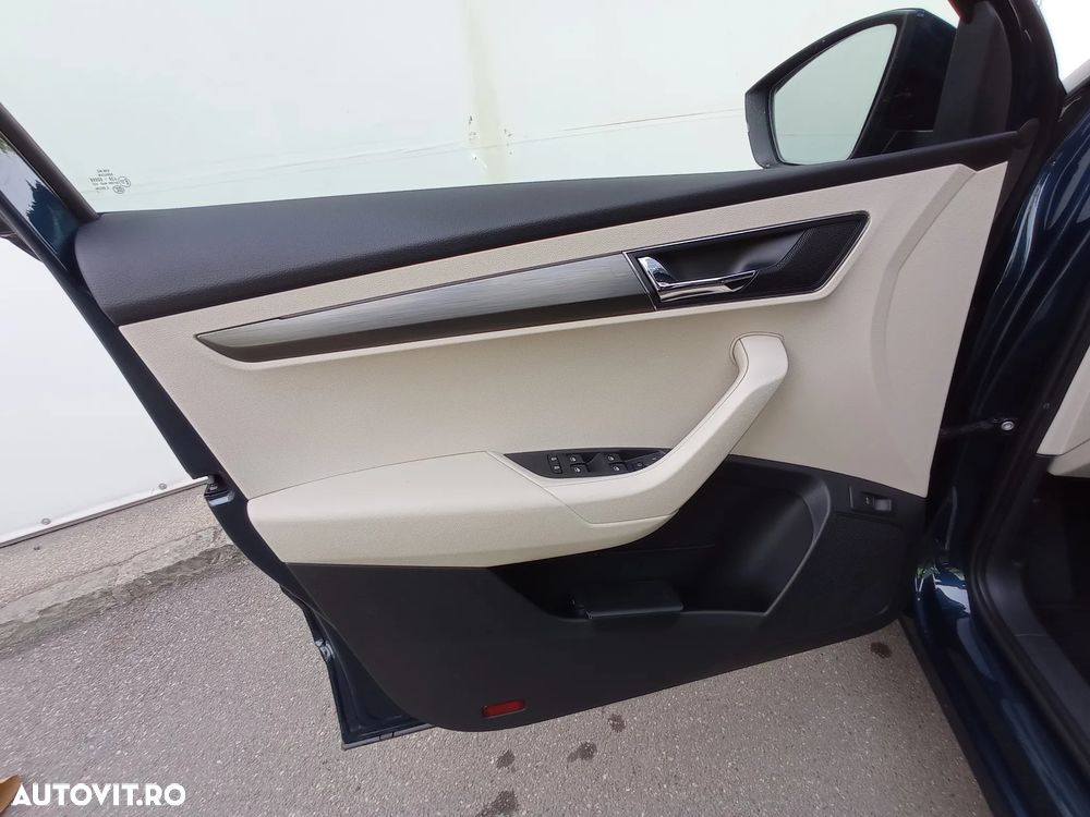 Skoda Karoq 1.5 TSI DSG Style - 12
