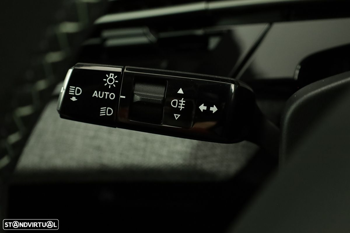 Peugeot 5008 1.2 Hybrid GT e-DCS6 - 17