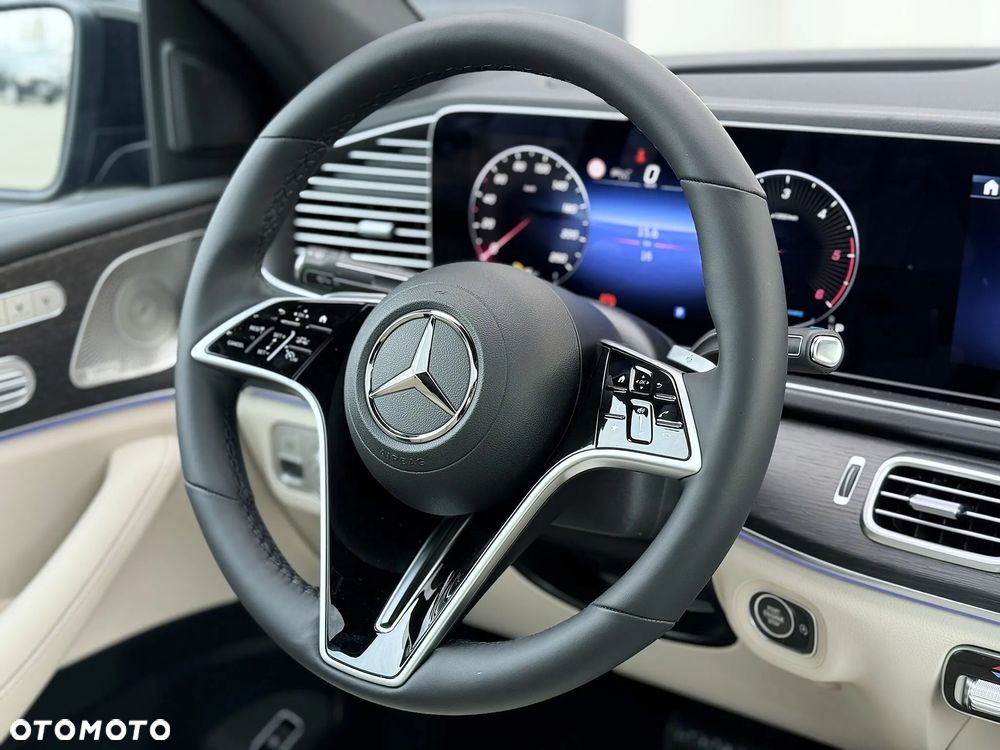 Mercedes-Benz GLE - 13