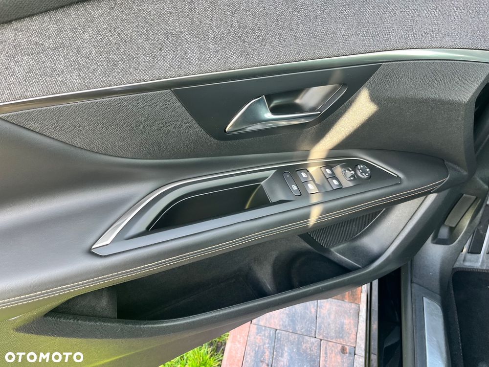 Peugeot 3008 BlueHDi 130 Stop & Start EAT8 Allure Business-Paket - 20