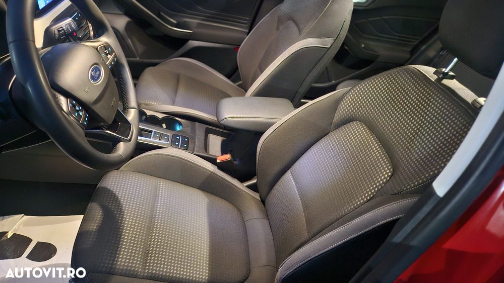 Ford Focus 1.0 EcoBoost MHEV Titanium - 19