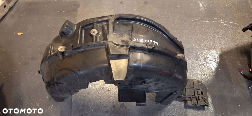 NADKOLE TYLNE PRAWE PEUGEOT 308 III T10