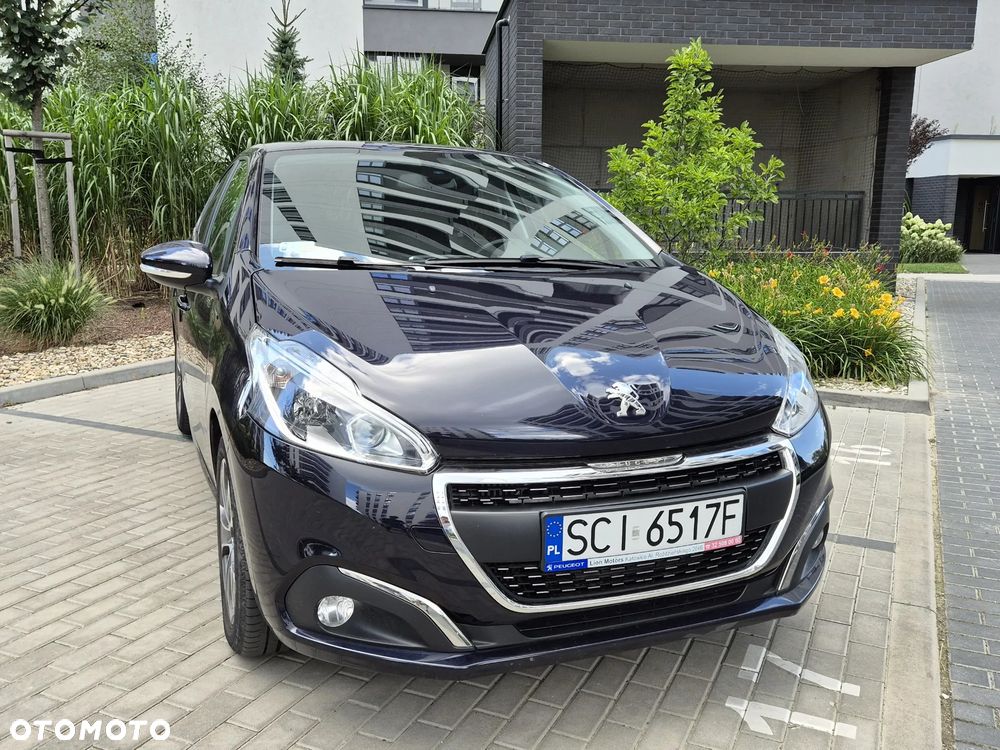 Peugeot 208 1.2 PureTech GPF Signature S&S - 1