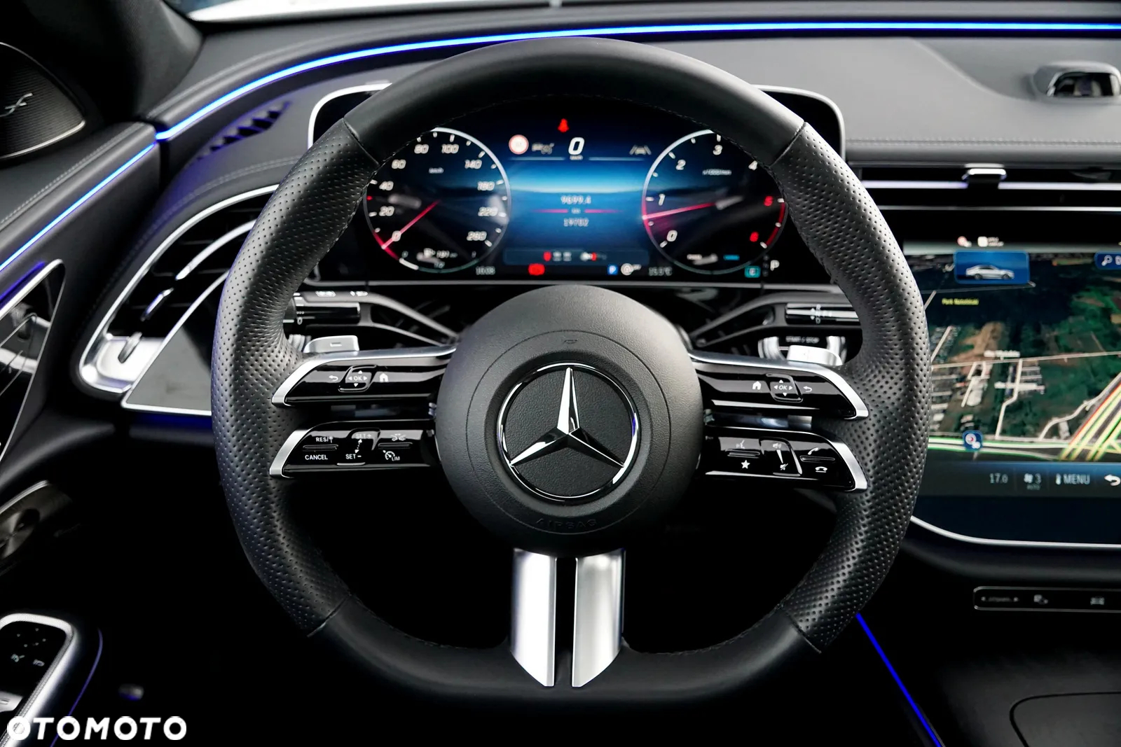 Mercedes-Benz Klasa E 220 d 4Matic 9G-TRONIC Edition AMG Line - 31