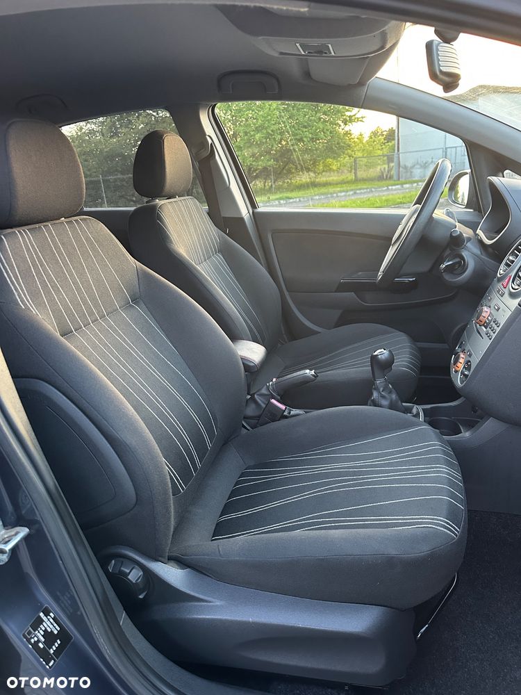 Opel Corsa 1.0 12V Cosmo - 20