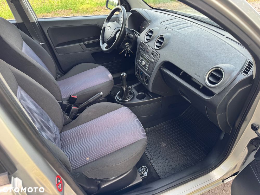 Ford Fusion 1.4 Fun - 15