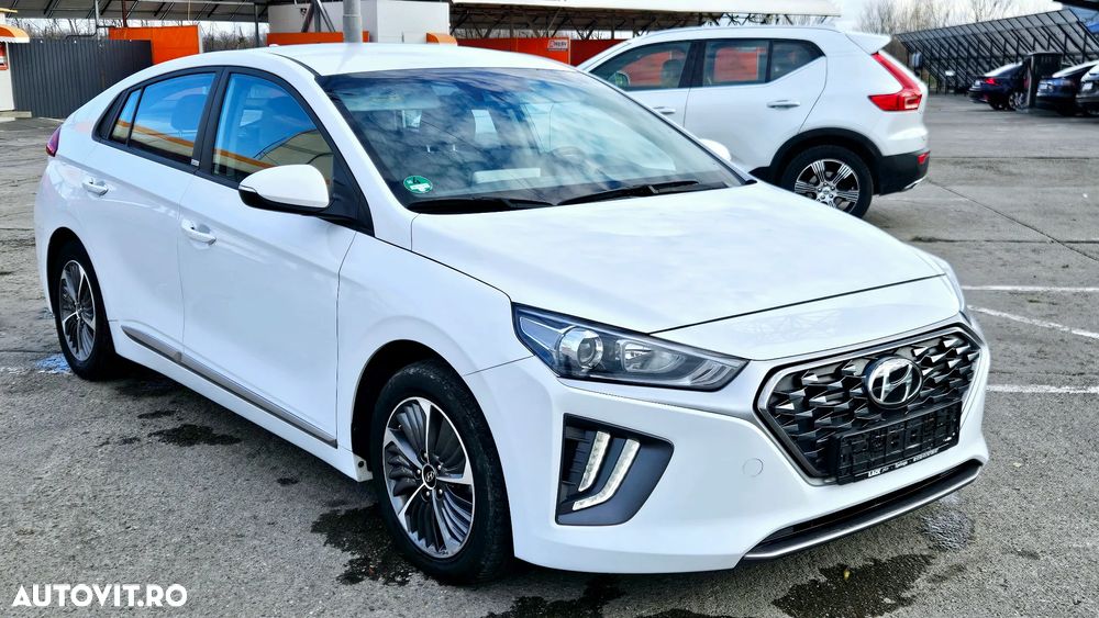 Hyundai IONIQ - 2