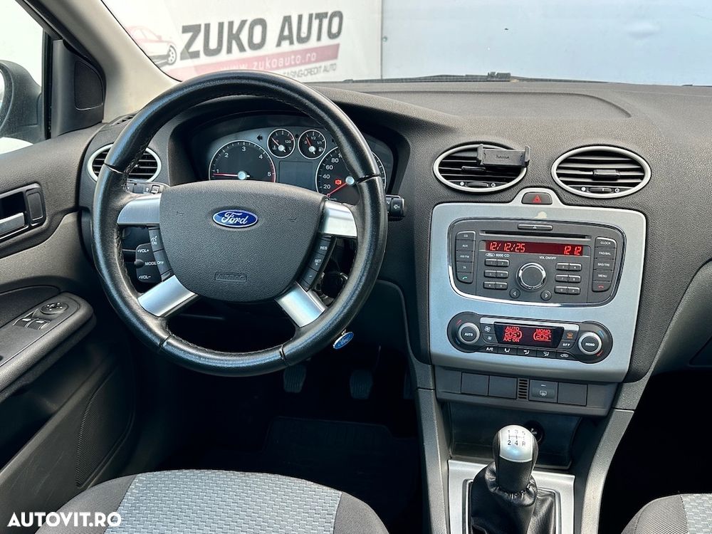 Ford Focus 1.8 TDCi Titanium - 10