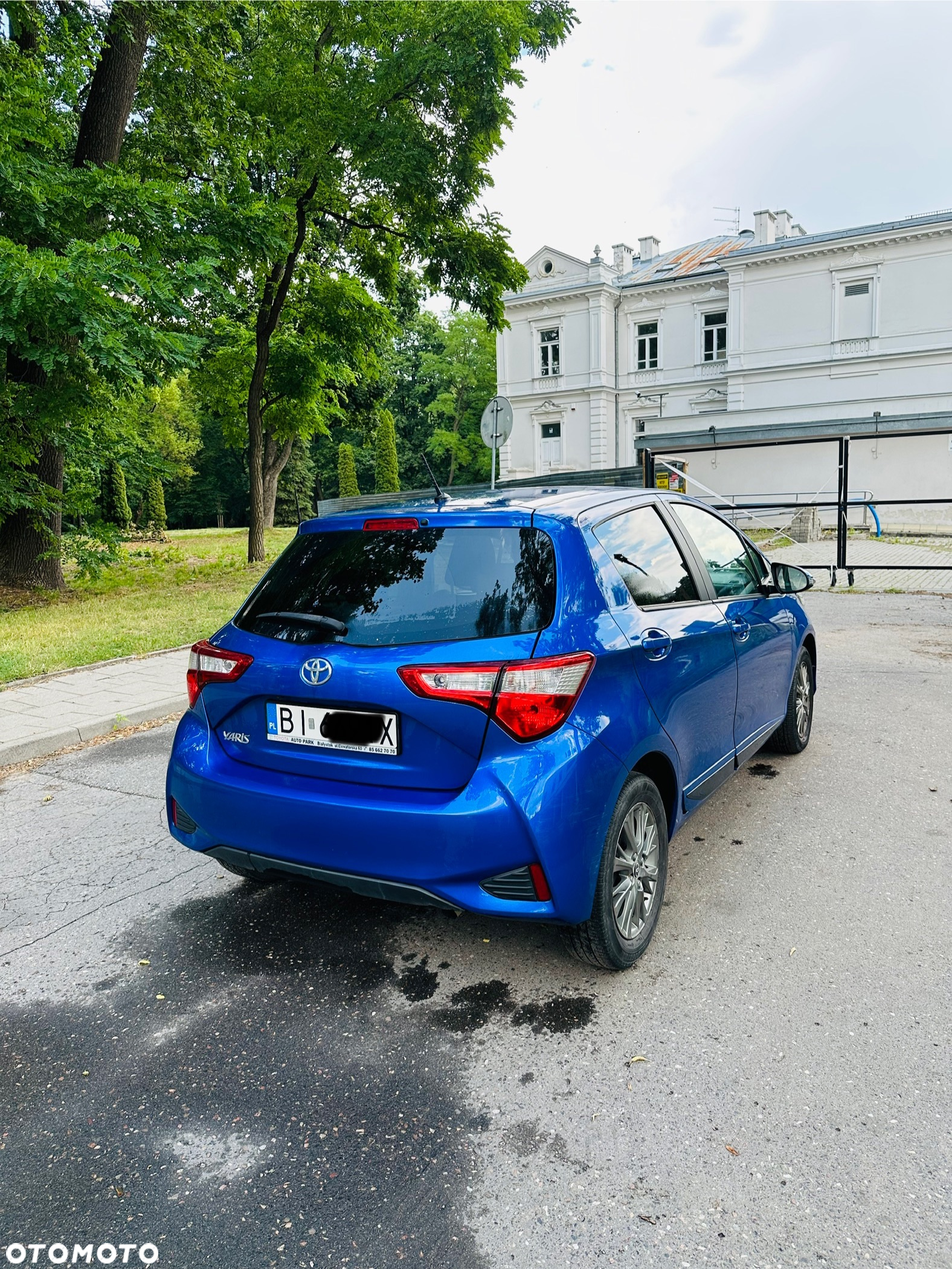 Toyota Yaris 1.5 Premium - 5