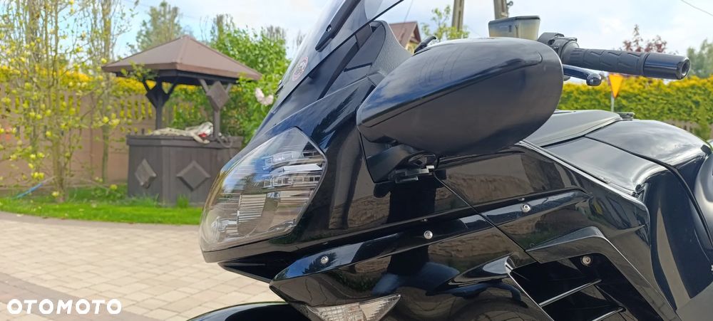Kawasaki GTR - 39