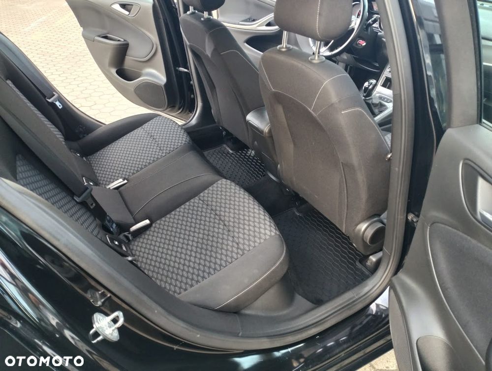Opel Astra 1.5 CDTI Elegance S&S - 12