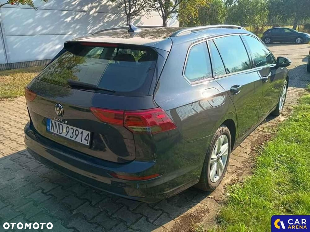 Volkswagen Golf - 6