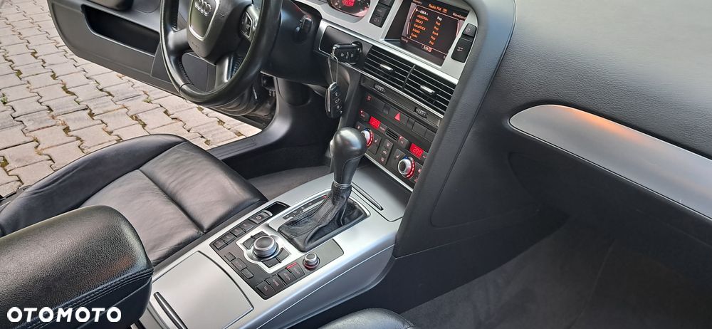 Audi A6 Avant - 25