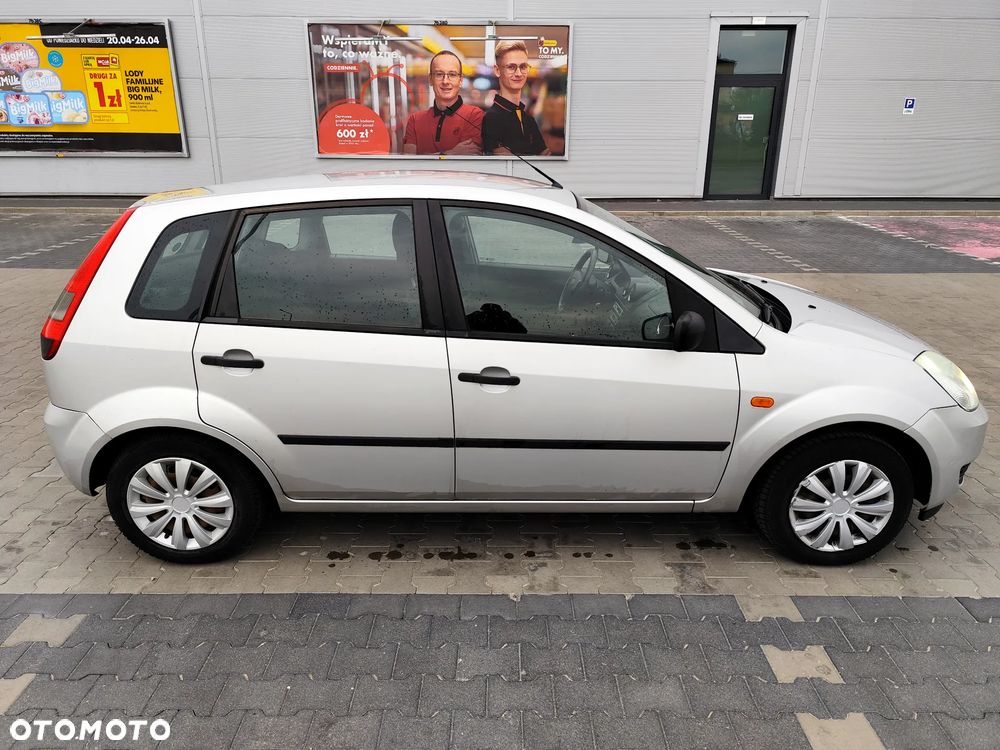 Ford Fiesta 1.3 Trend - 8