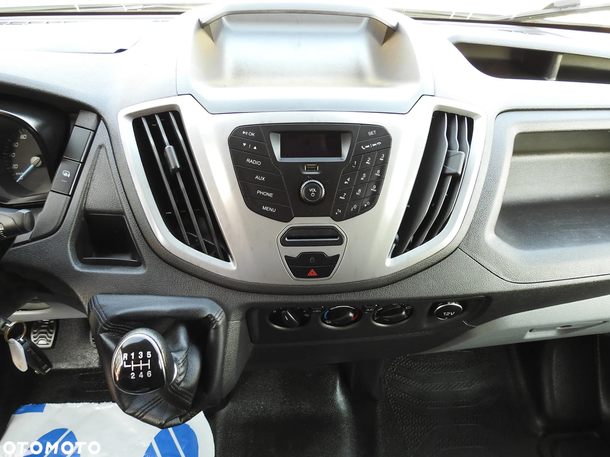 Ford TRANSIT  FURGON CHŁODNIA 0*C FUNKCJA GRZANIA TEMPOMAT LEDY KLIMATYZACJA 130KM [ D81956 ] - 36