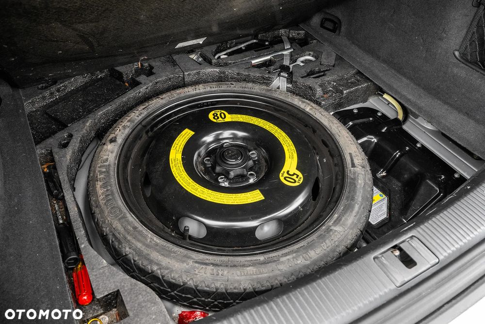 Audi A3 ver-3-2-sportback-quattro-s-tronic-s-line-sportpaket-plus - 35