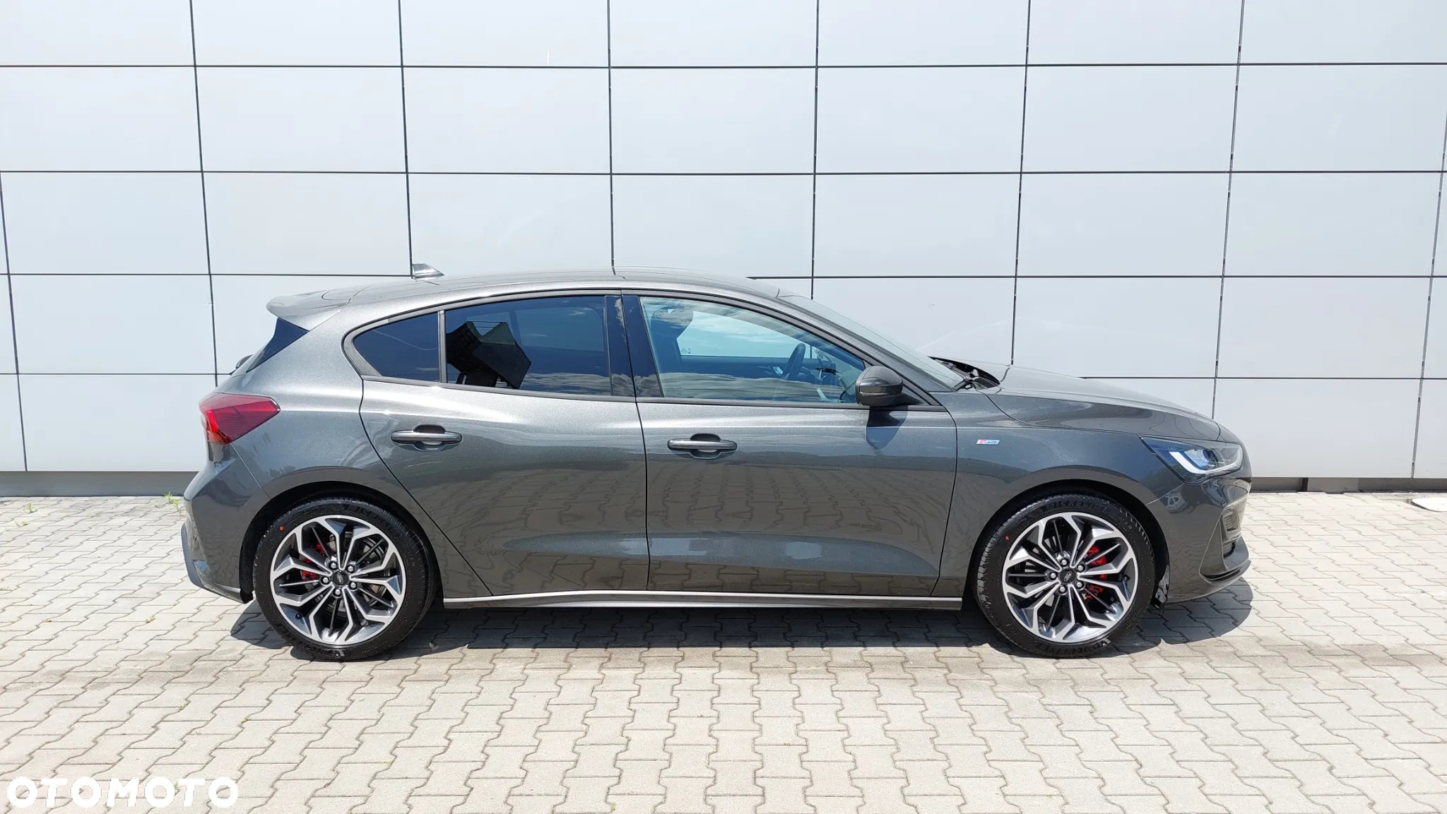 Ford Focus 1.0 EcoBoost mHEV ST-Line X - 2