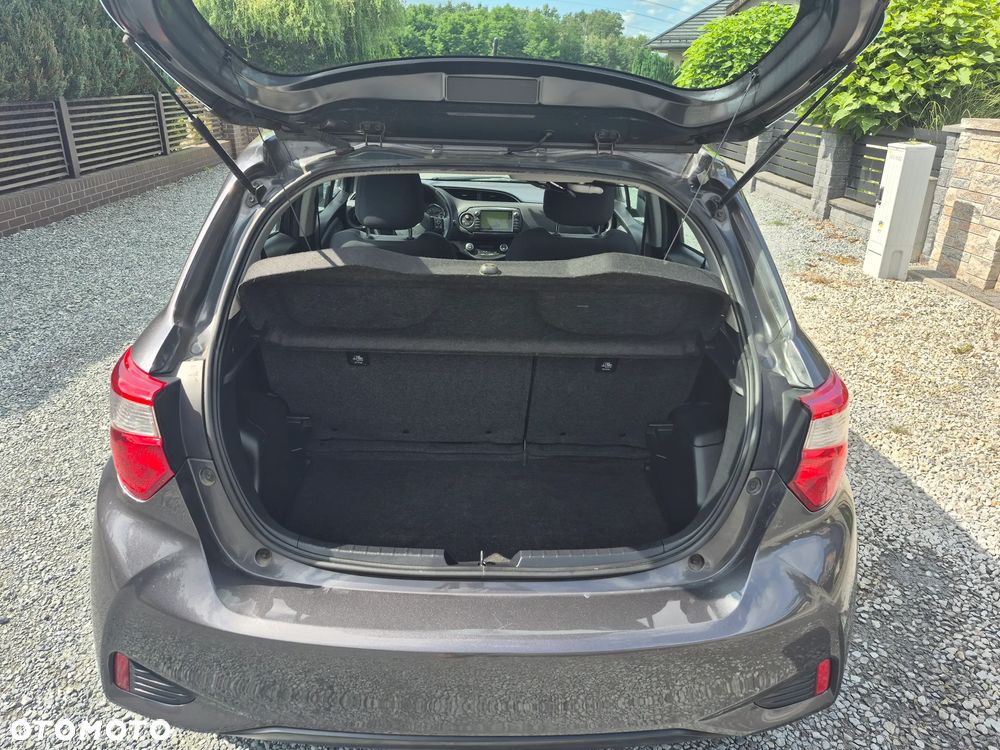 Toyota Yaris 1.5 VVT-i Y20 Team Deutschland - 31