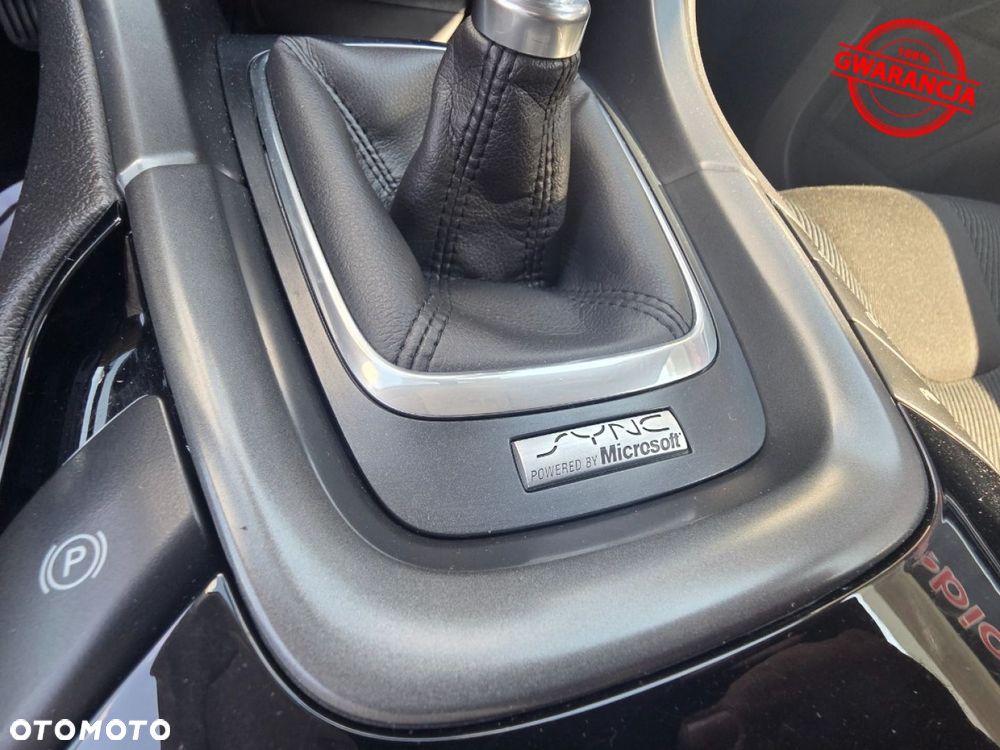 Ford Mondeo 2.0 TDCi Titanium - 25