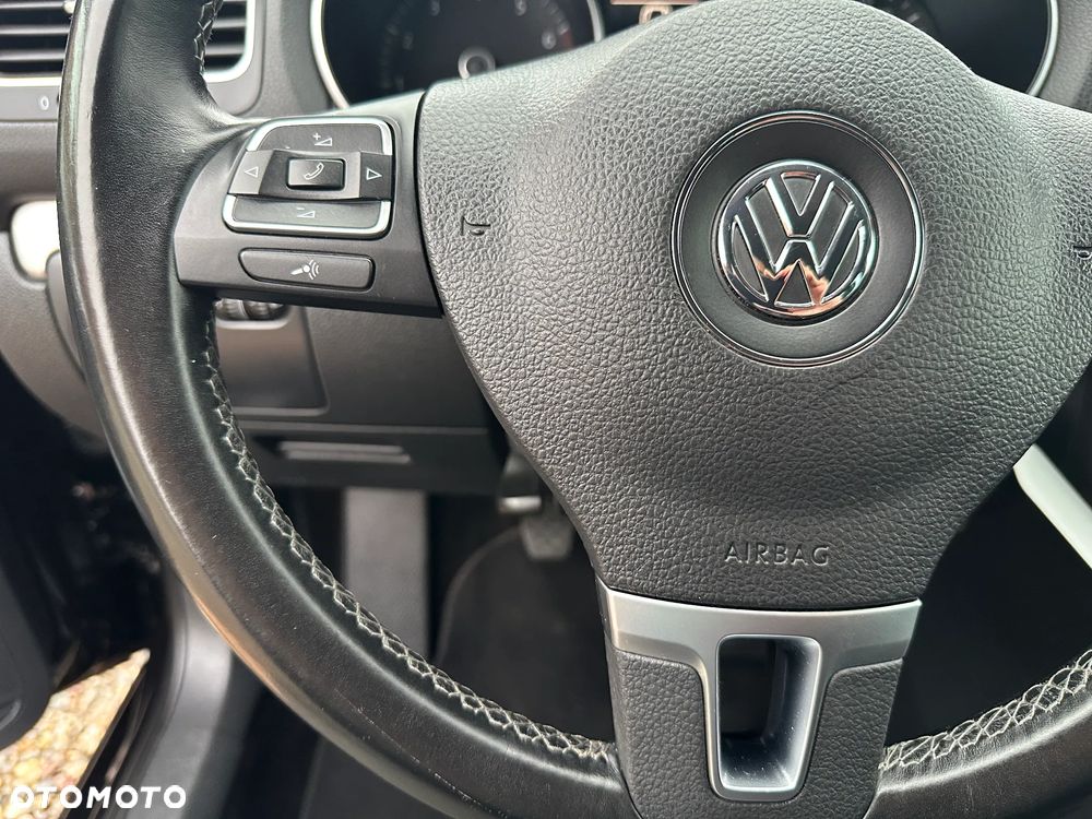 Volkswagen Golf 1.2 TSI Team - 27